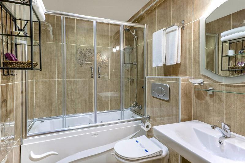 Royan Suites Istanbulská provincie Exteriér fotografie